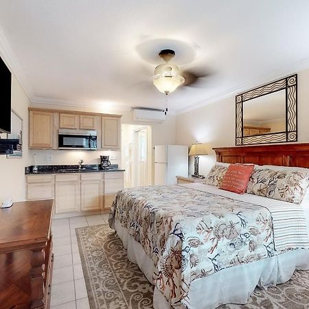 Pass-A-Grill 3 Apartment St. Pete Beach Ngoại thất bức ảnh